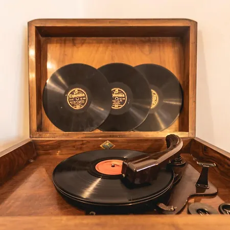 Retro Vintage, Centro Storico Ztl Pass Free Apartment *
