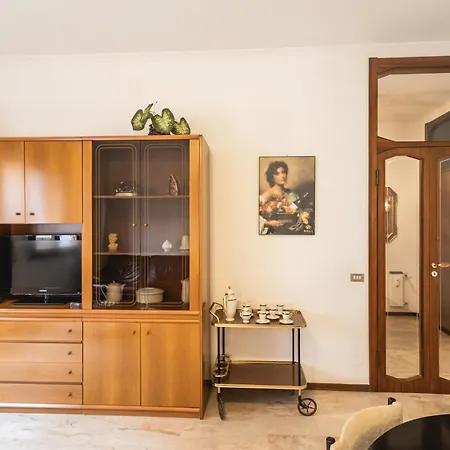 Retro Vintage, Centro Storico Ztl Pass Free Apartment